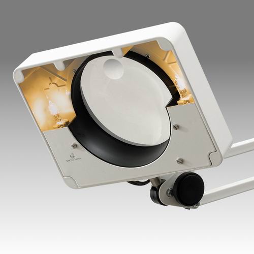 Lupa stojánková s čočkou průměru 110 mm s halogenovým osvětlením - LS 03H20 - D 433